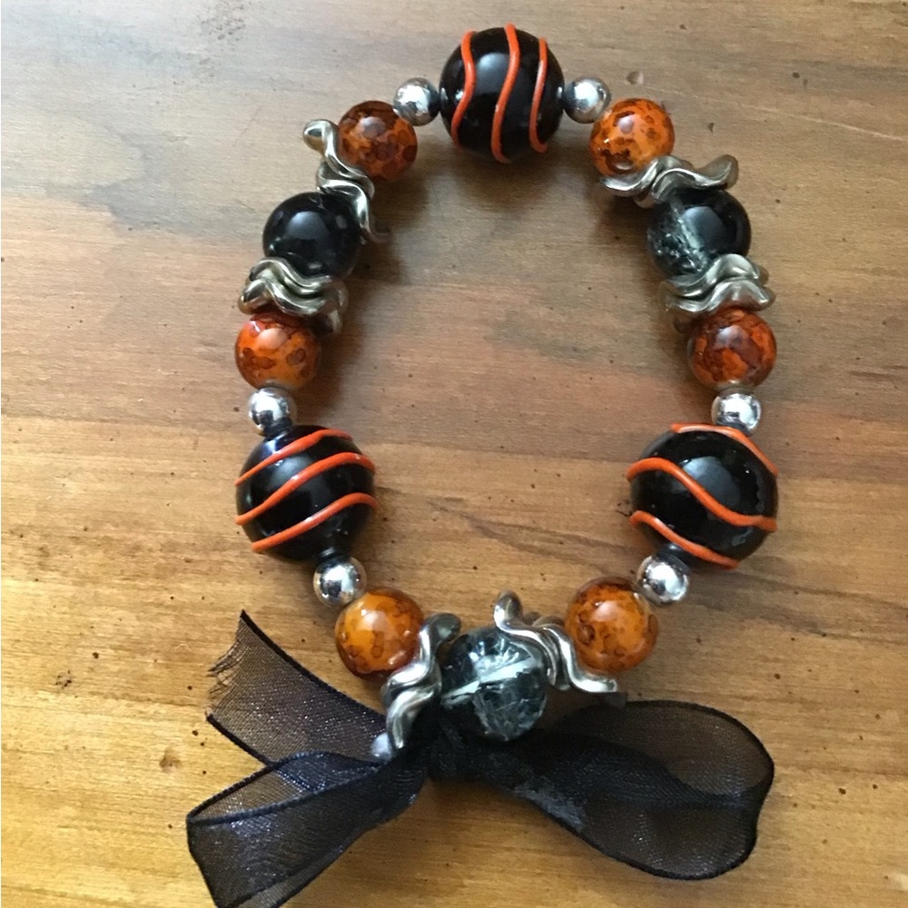 New Stunning Fall Stone and Silver Bracelet in silver, Orange, Brown& Black